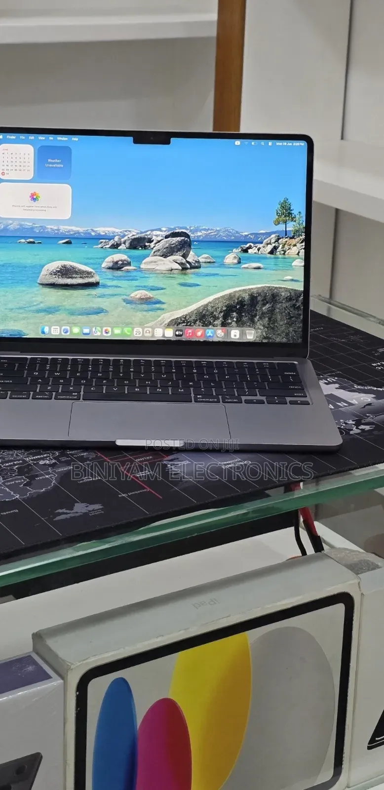 New Laptop Apple MacBook Air 2022 M2 16GB Apple M2 SSD 256GB