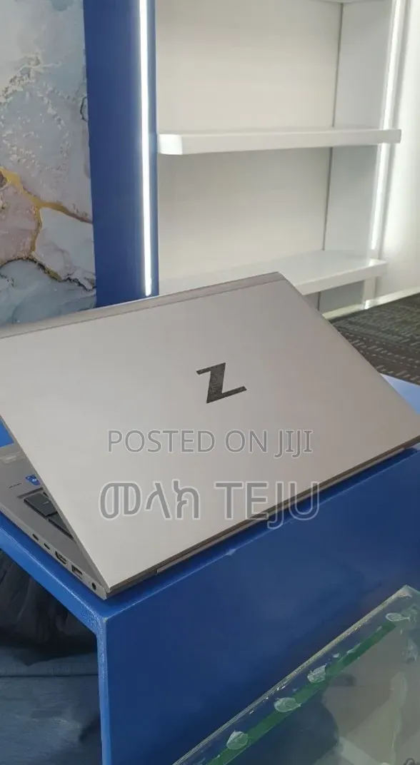 New Laptop HP Zbook Fury 15 G7 16GB Intel Core i7 SSD 512GB