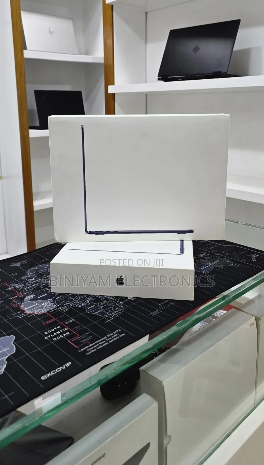 New Laptop Apple MacBook Air 2026 M5 16GB Apple M5 SSD 512GB