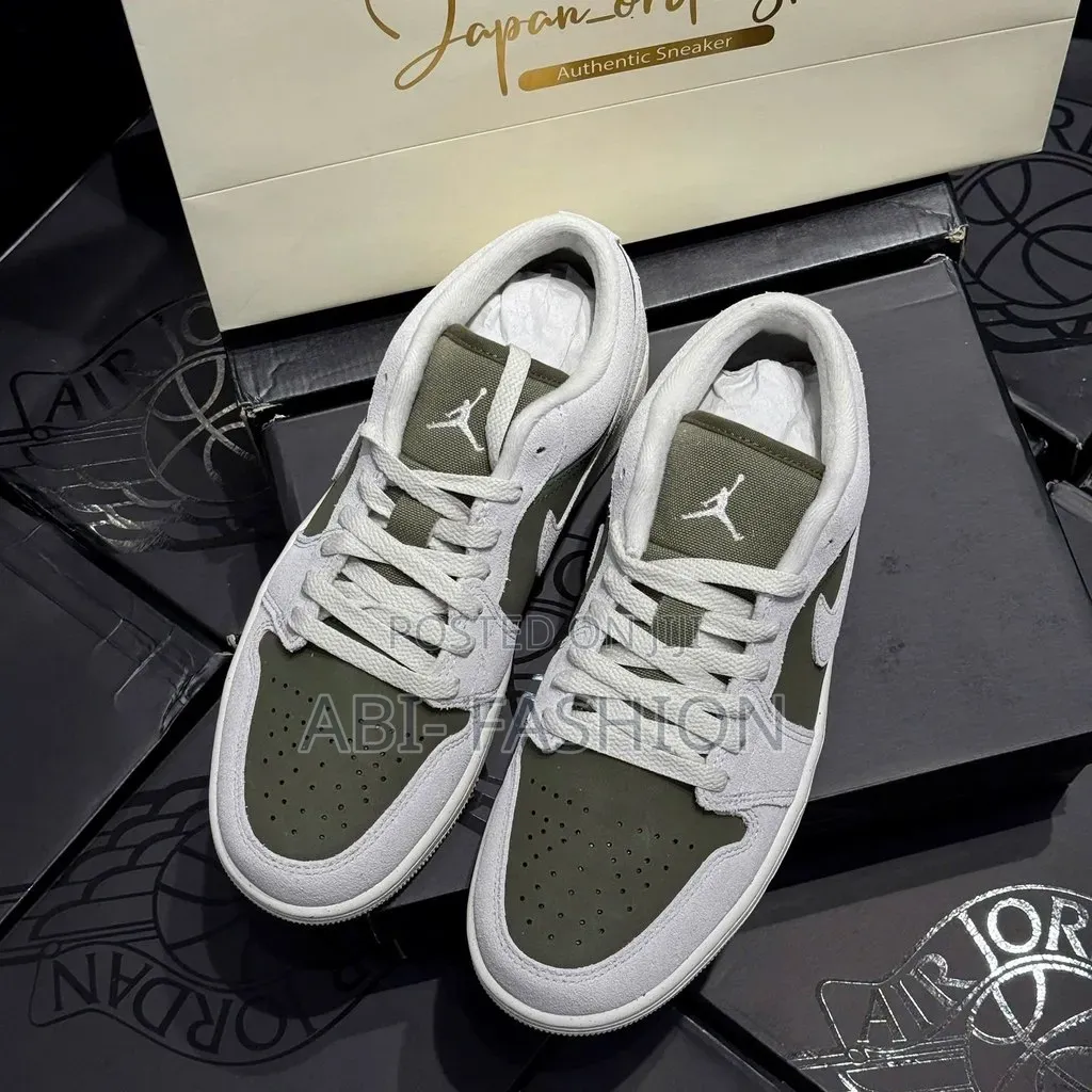 Nike Air Jordan 1 Low SE Medium Olive/Sail