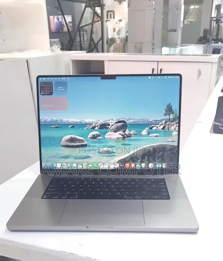 New Laptop Apple MacBook Pro 2021 M1 32GB Apple M1 Pro SSD 1T