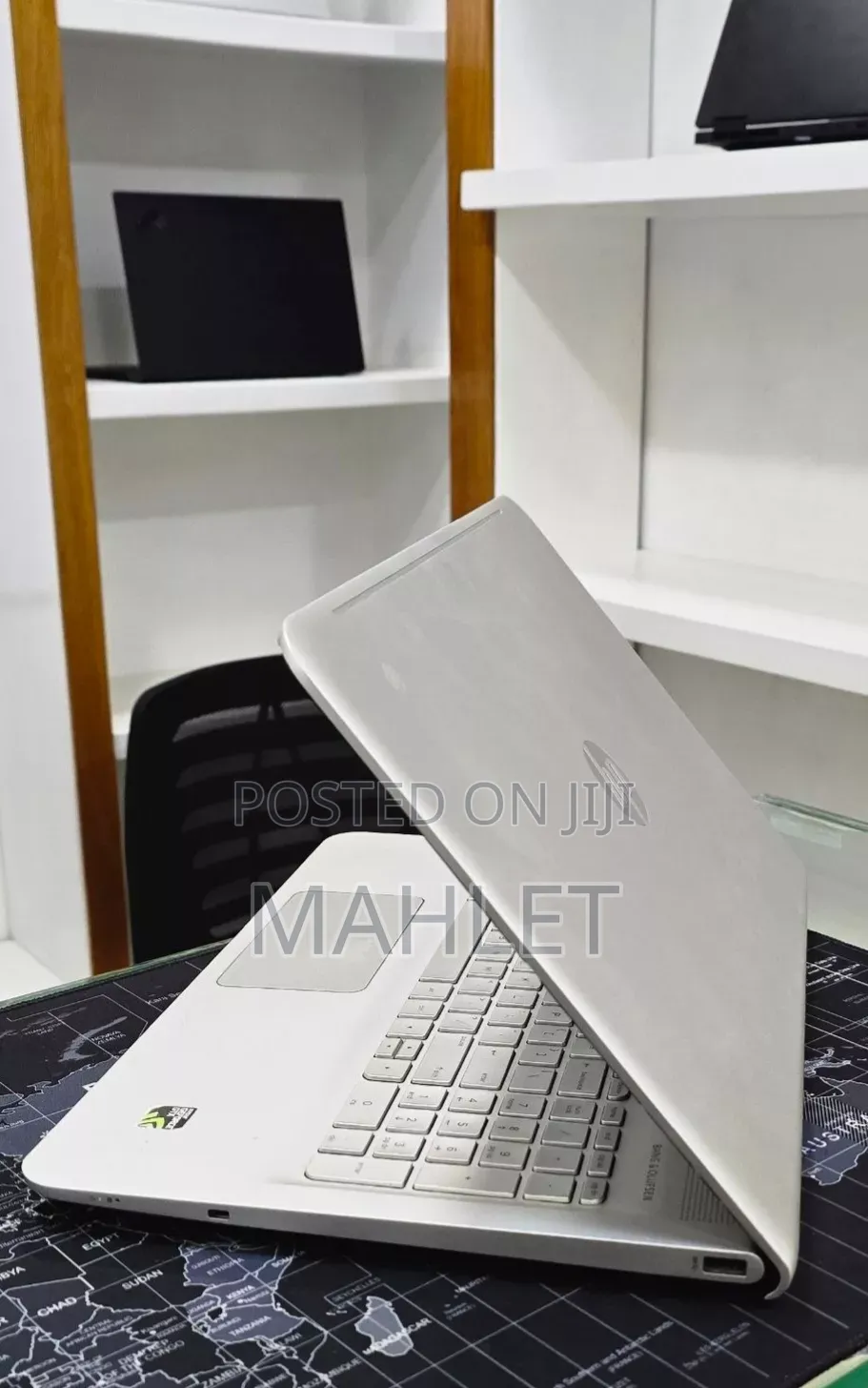 New Laptop HP Envy 15 12GB Intel Core i5 HDD 128GB