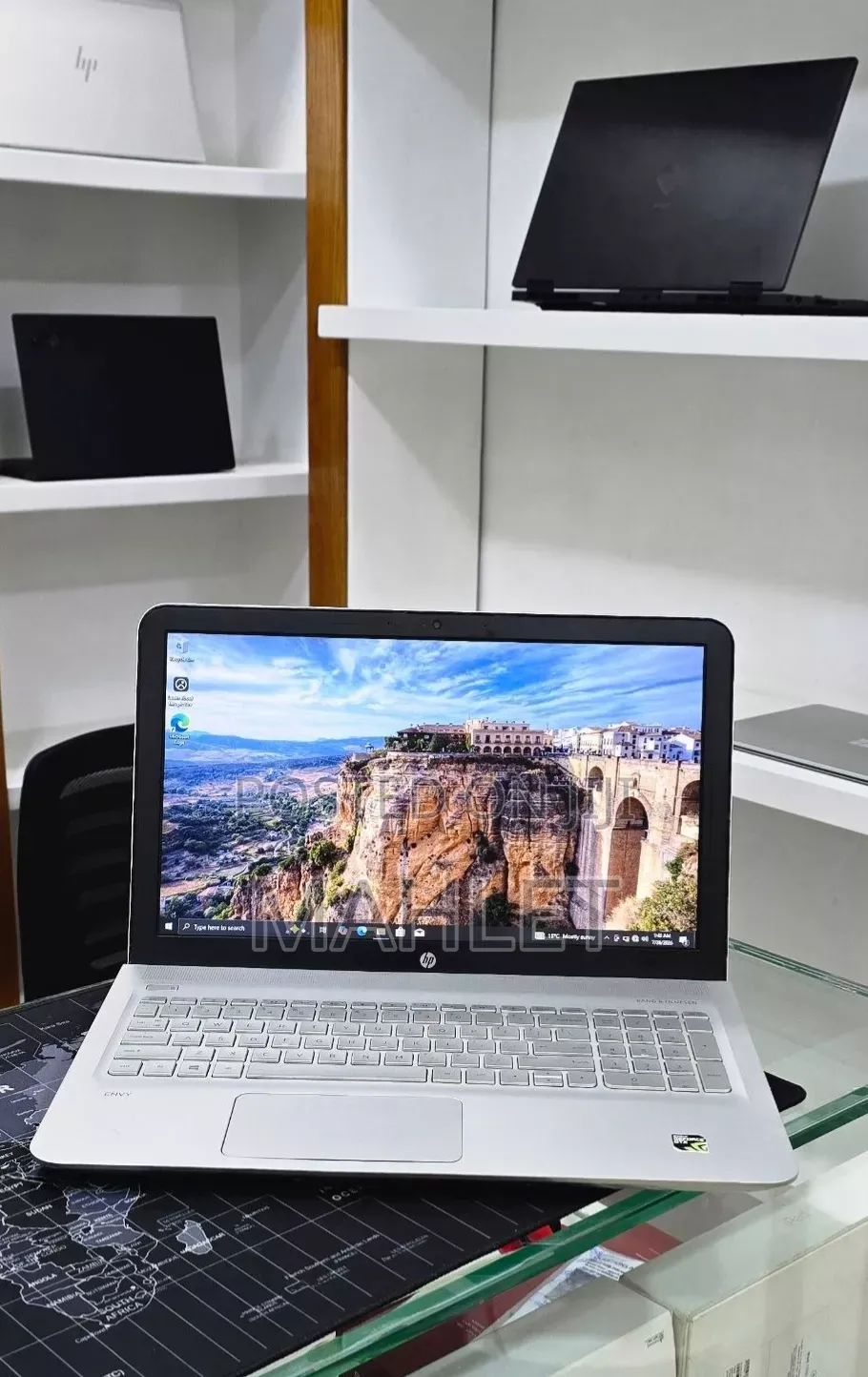 New Laptop HP Envy 15 12GB Intel Core i5 HDD 128GB