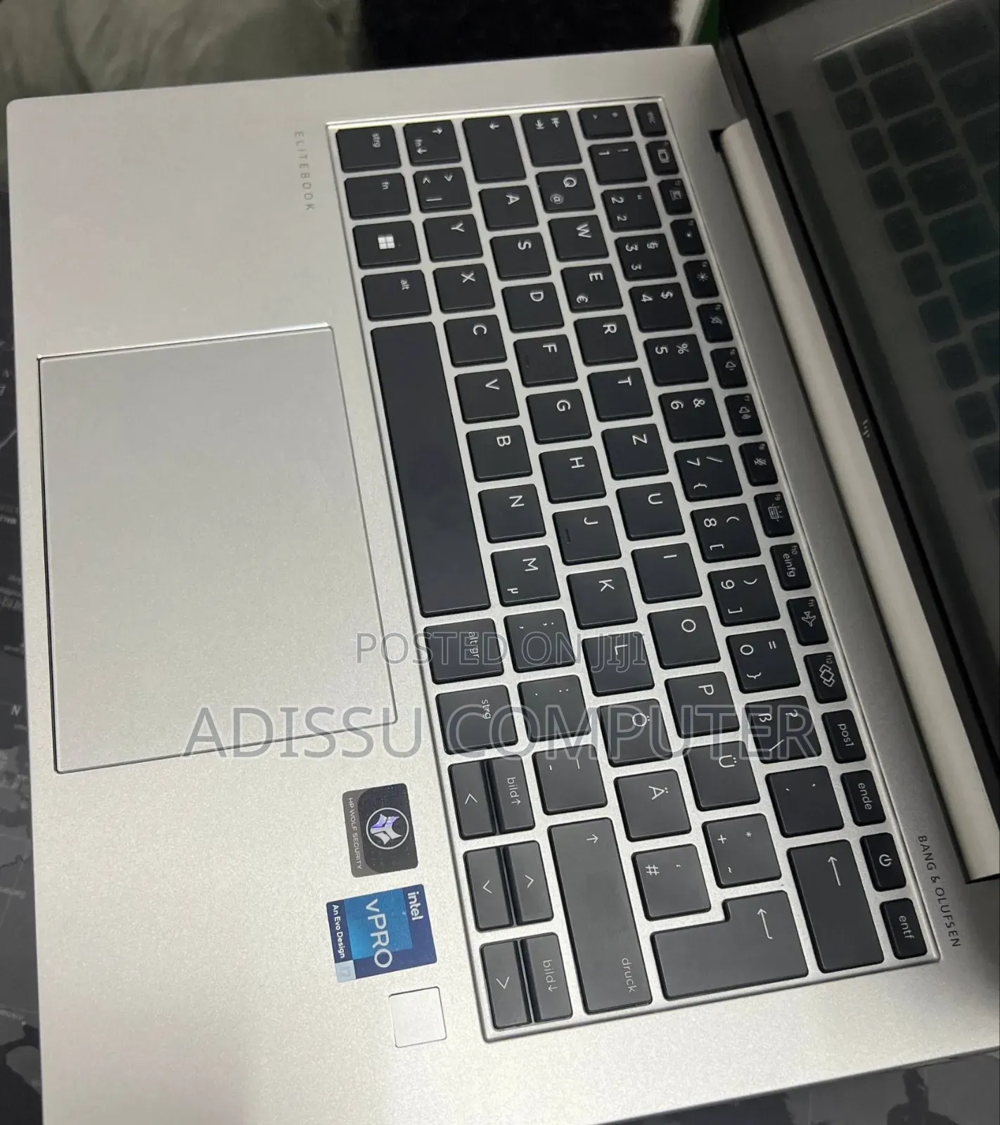 New Laptop HP EliteBook 840 G9 16GB Intel Core i7 SSD 512GB