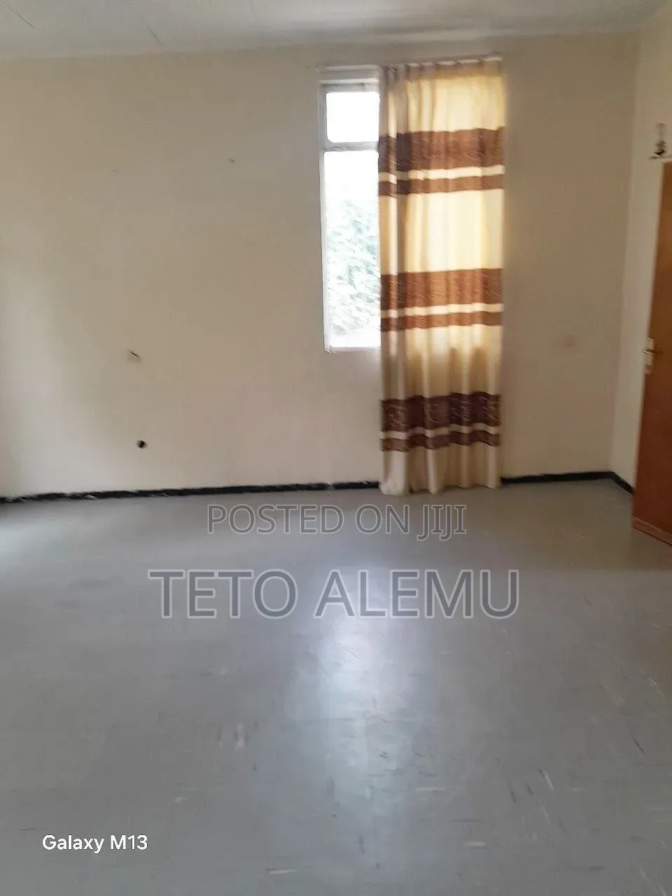 6bdrm Villa in 🏡 በአስቸኳይ የሚሸጥ የድሮ ቪላ, Bole for sale