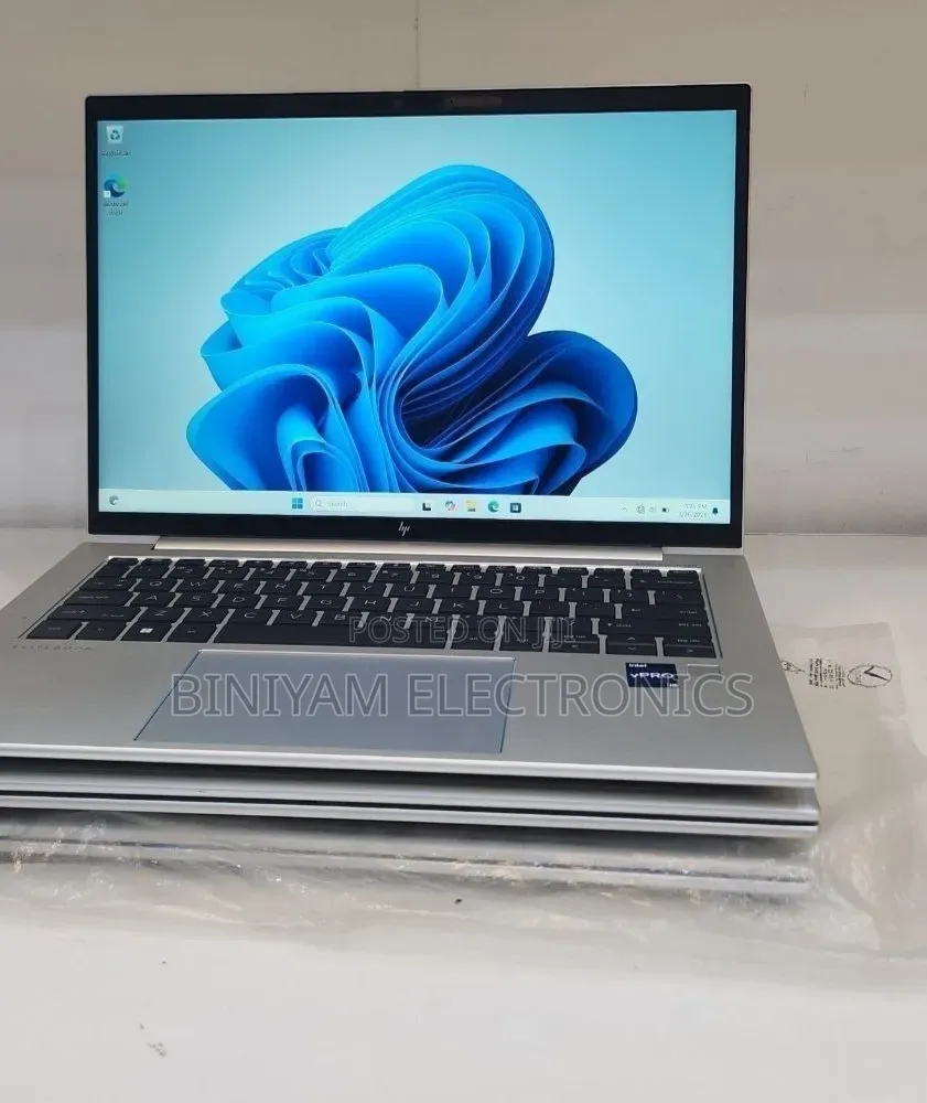 New Laptop HP EliteBook 840 G9 16GB Intel Core i5 SSD 512GB