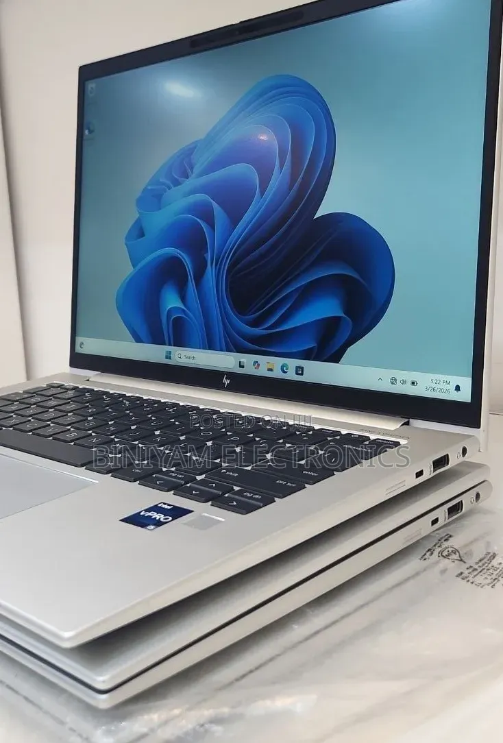 New Laptop HP EliteBook 840 G9 16GB Intel Core i5 SSD 512GB