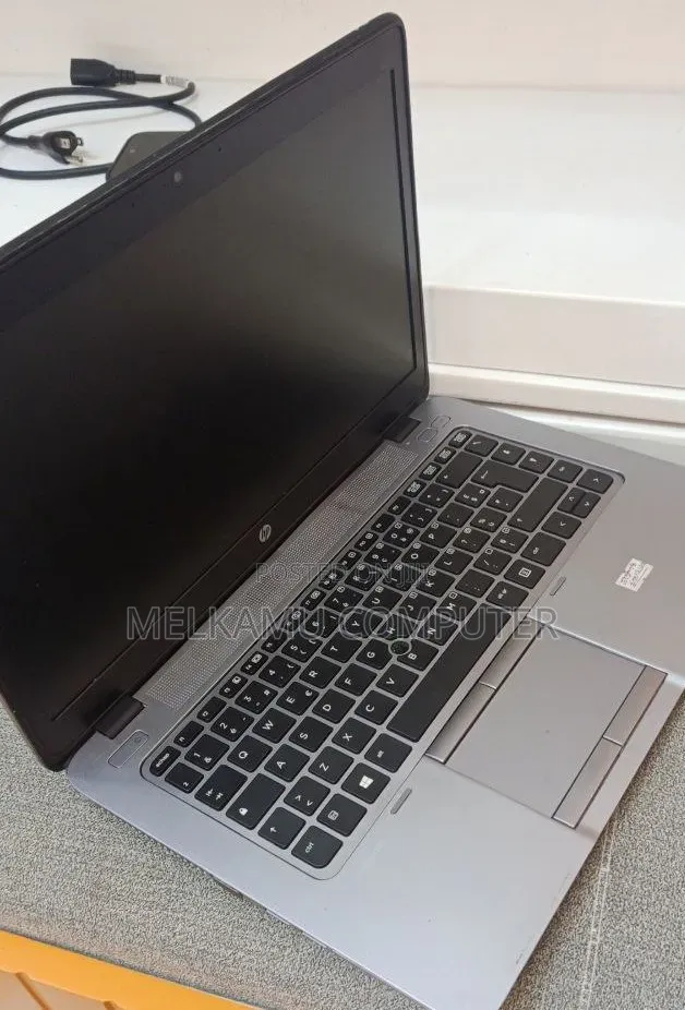 New Laptop HP EliteBook 840 G2 8GB Intel Core i5 SSD 256GB