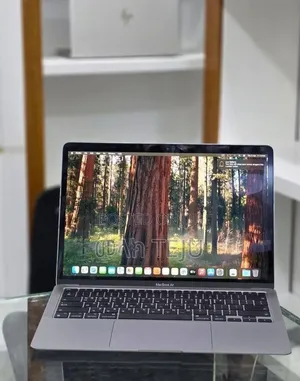 New Laptop Apple MacBook Air 2020 M1 8GB Intel Core Ultra 7 SSD 256GB