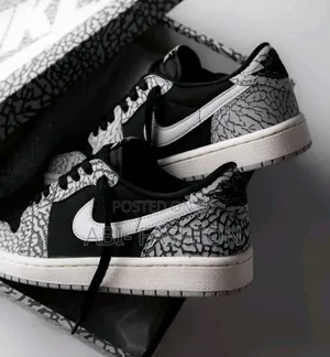 Nike Air Jordan 1 Low "Black #Cement