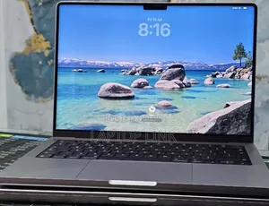 New Laptop Apple MacBook Pro 2021 M1 32GB Apple M1 Pro SSD 512GB