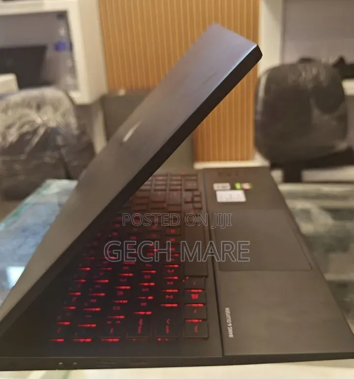 New Laptop HP Omen 15 16GB Intel Core i7 SSD 512GB