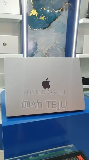 New Laptop Apple MacBook Pro 2021 M1 Max 32GB Intel Core i9 SSD 1T