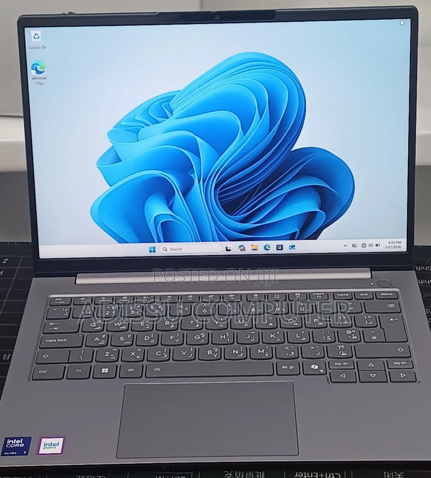 New Laptop Lenovo ThinkPad X1 Carbon 16GB Intel Core Ultra 7 SSD 512GB
