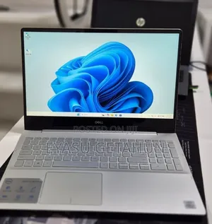 New Laptop Dell Inspiron 15 8GB Intel Core i5 SSD 256GB