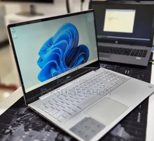 New Laptop Dell Inspiron 15 8GB Intel Core i5 SSD 256GB
