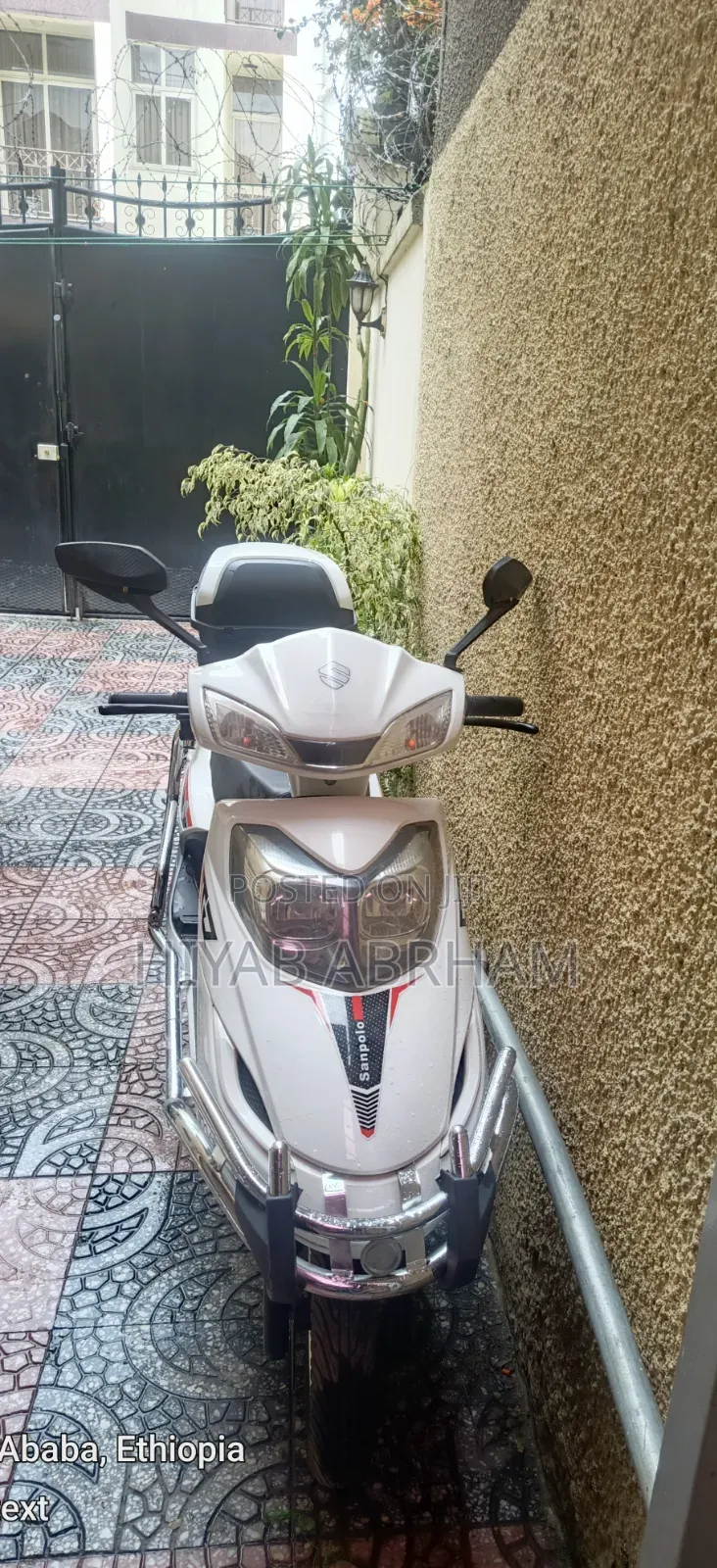 New Piaggio Scooter 2024 White