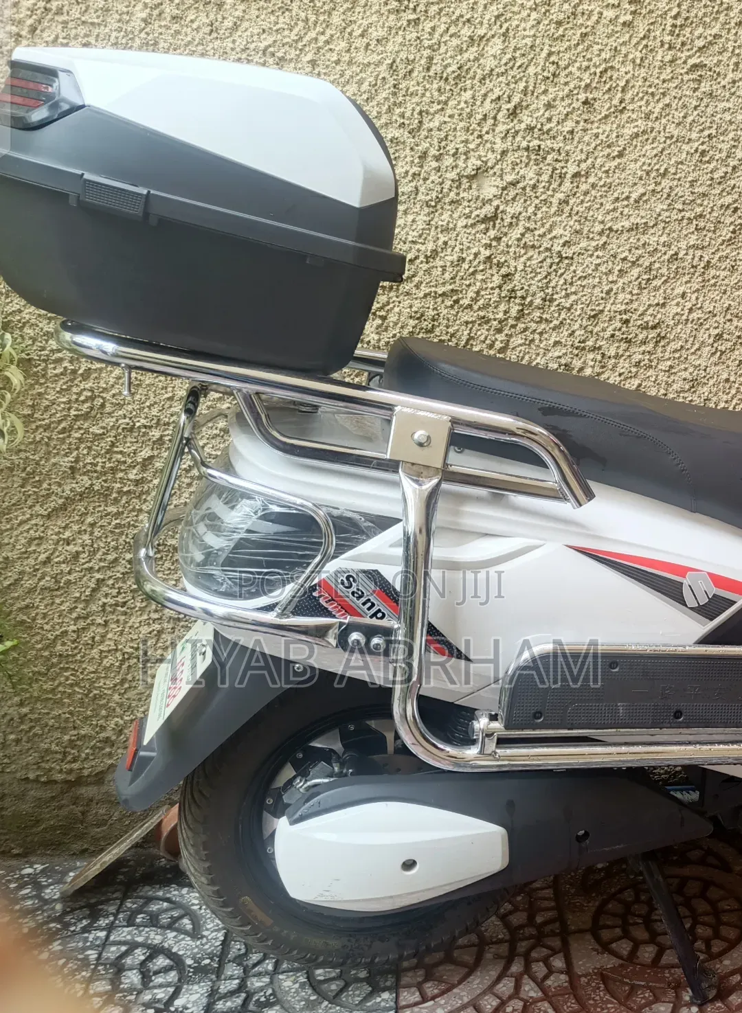 New Piaggio Scooter 2024 White