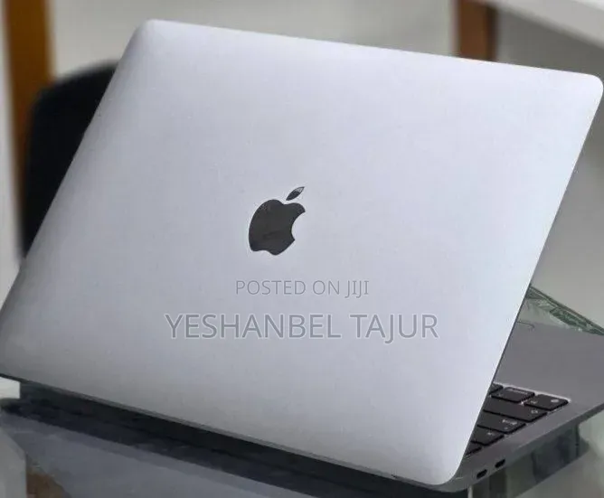 New Laptop Apple MacBook Air 2020 M1 8GB Apple M1 SSD 256GB
