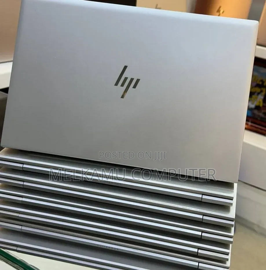 New Laptop HP EliteBook 840 G8 16GB Intel Core i7 SSD 512GB