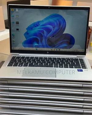 New Laptop HP EliteBook 840 G8 16GB Intel Core i7 SSD 512GB
