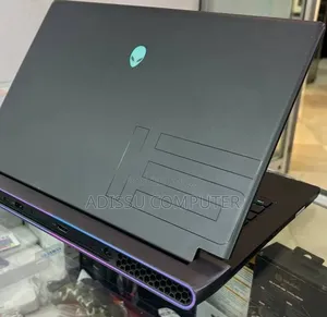 New Laptop Alienware M17x R2 16GB Intel Core i7 SSD 512GB