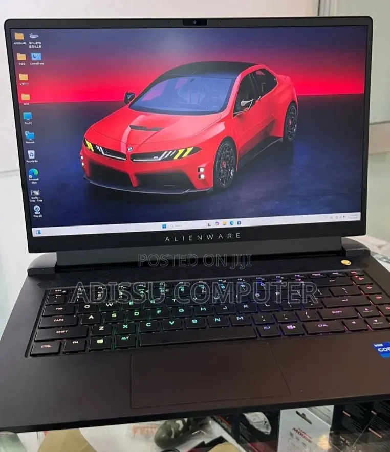 New Laptop Alienware M17x R2 16GB Intel Core i7 SSD 512GB