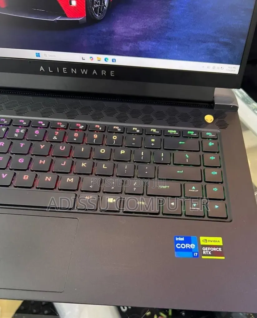 New Laptop Alienware M17x R2 16GB Intel Core i7 SSD 512GB
