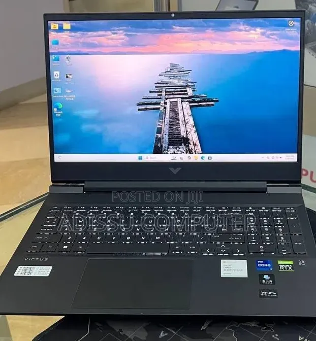 New Laptop HP Victus 16 16GB Intel Core i7 SSD 512GB