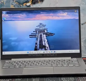 New Laptop Lenovo 8GB Intel Core i5 SSD 512GB