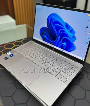 New Laptop HP Pavilion 14 16GB Intel Core i7 SSD 1T