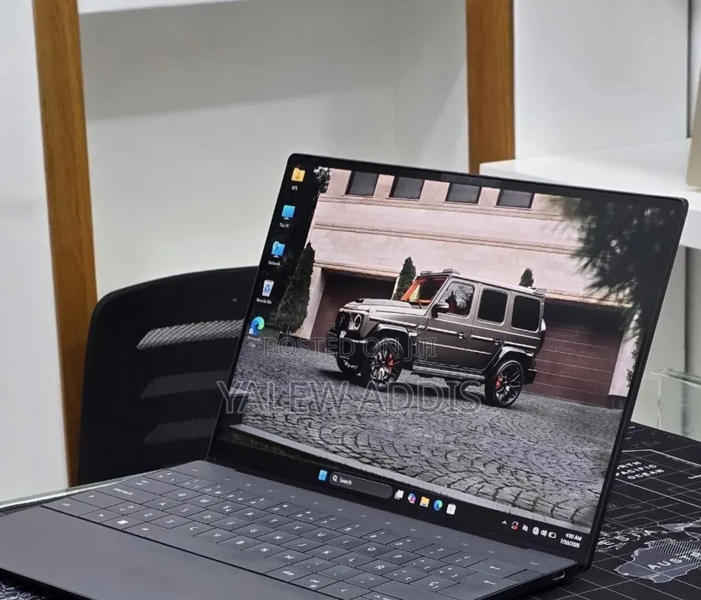 New Laptop Dell XPS 15 16GB Intel Core i7 SSD 512GB