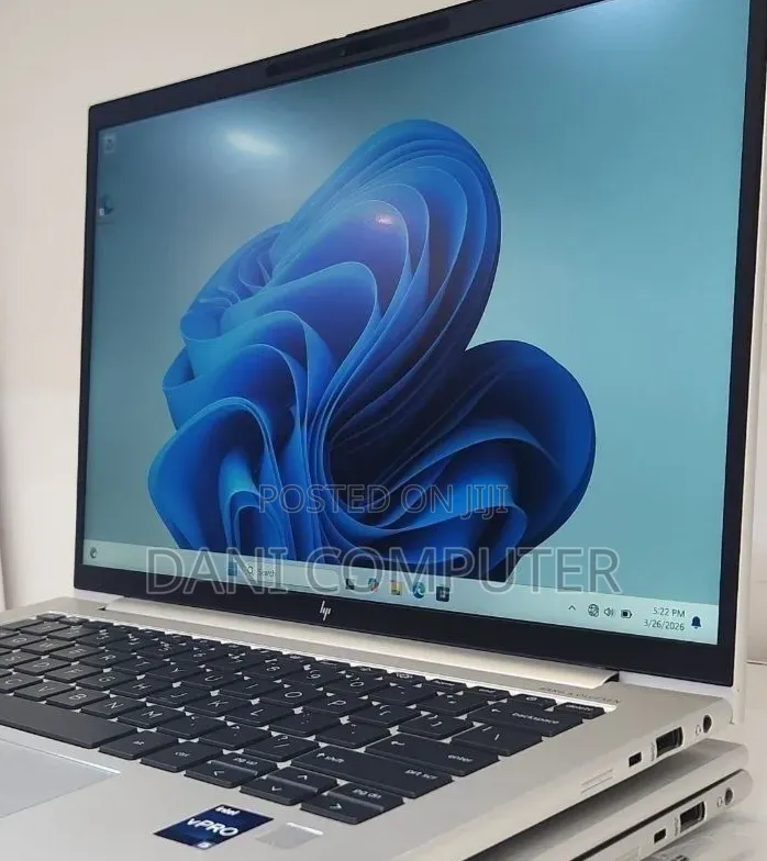 New Laptop HP EliteBook 840 G9 16GB Intel Core i5 SSD 512GB