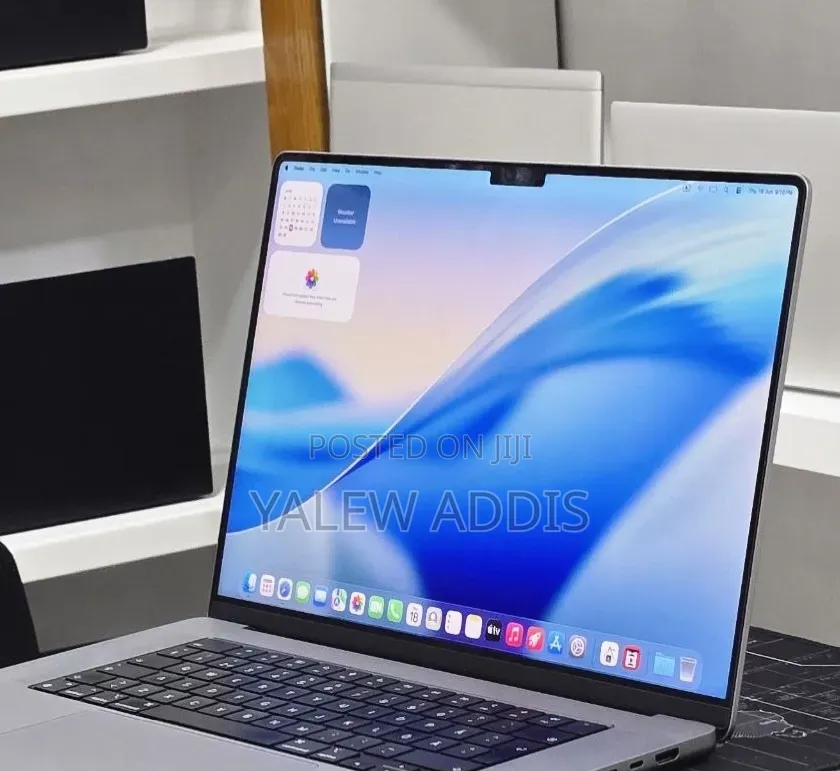 New Laptop Apple MacBook Pro 2021 M1 64GB Apple M1 SSD 1T