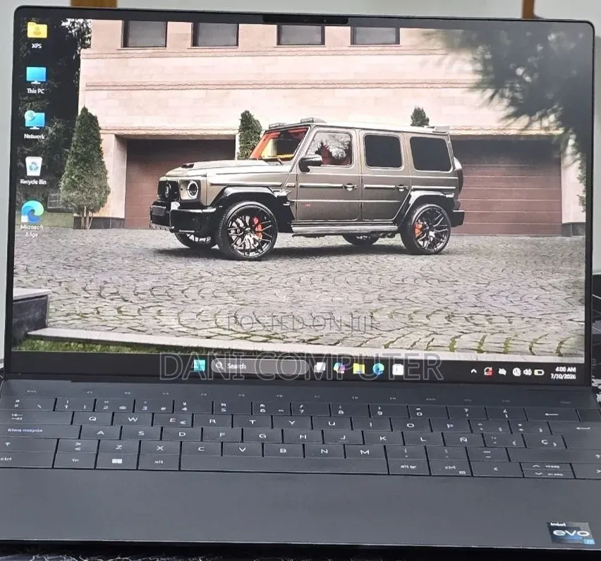 New Laptop Dell XPS 15 16GB Intel Core i7 SSD 512GB