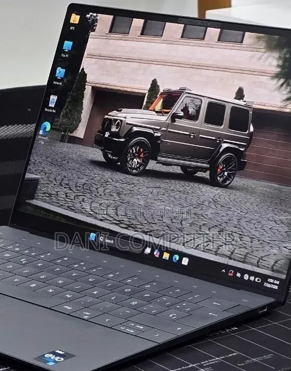 New Laptop Dell XPS 15 16GB Intel Core i7 SSD 512GB