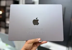 New Laptop Apple MacBook Pro 2021 M1 16GB Apple M1 Pro SSD 1T