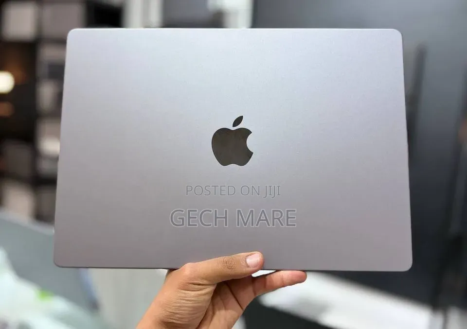 New Laptop Apple MacBook Pro 2021 M1 16GB Apple M1 Pro SSD 1T