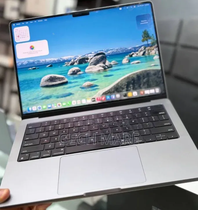 New Laptop Apple MacBook Pro 2021 M1 16GB Apple M1 Pro SSD 1T