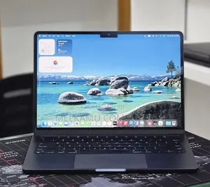 New Laptop Apple MacBook Air 2022 M2 8GB Apple M2 SSD 256GB