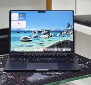 New Laptop Apple MacBook Air 2022 M2 8GB Apple M2 SSD 256GB
