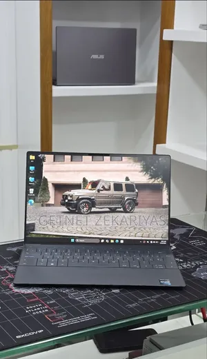 New Laptop Dell XPS 13 16GB Intel Core i7 SSD 512GB