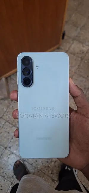 Samsung Galaxy A56 256 GB Silver