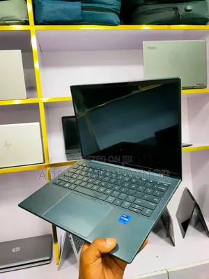 New Laptop HP Dragonfly G4 16GB Intel Core i7 SSD 1T