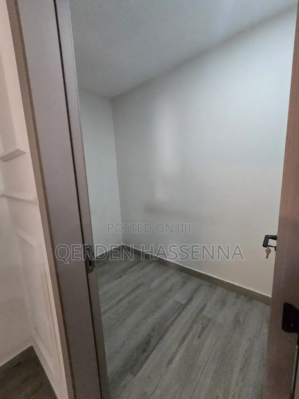 Furnished 3bdrm Apartment in Qerden Hassena, Lideta for sale
