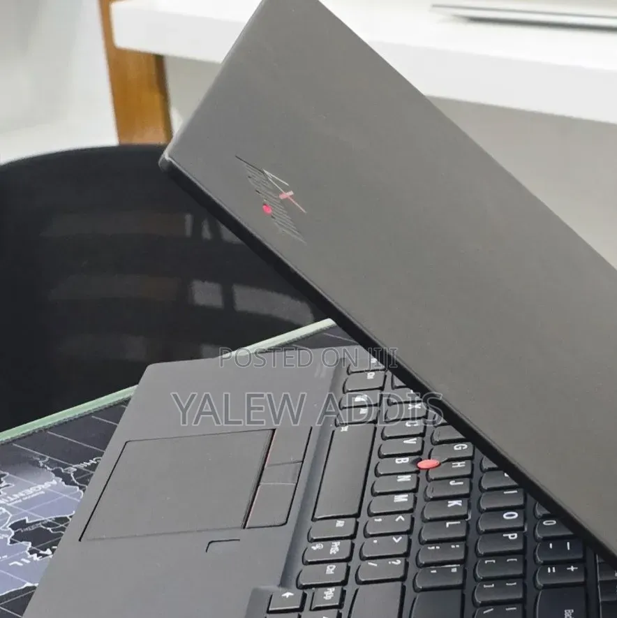 New Laptop Lenovo ThinkPad X1 Yoga 16GB Intel Core i7 SSD 512GB