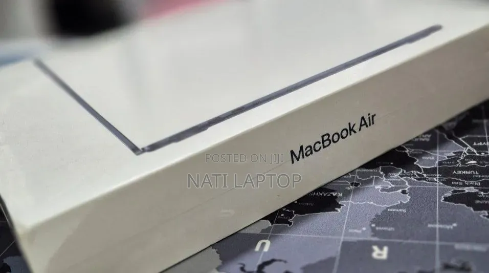 New Laptop Apple MacBook Air 2022 M2 8GB Apple M2 SSD 256GB