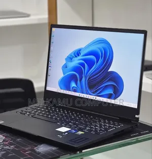 New Laptop HP Omen 16 16GB Intel Core i9 SSD 512GB