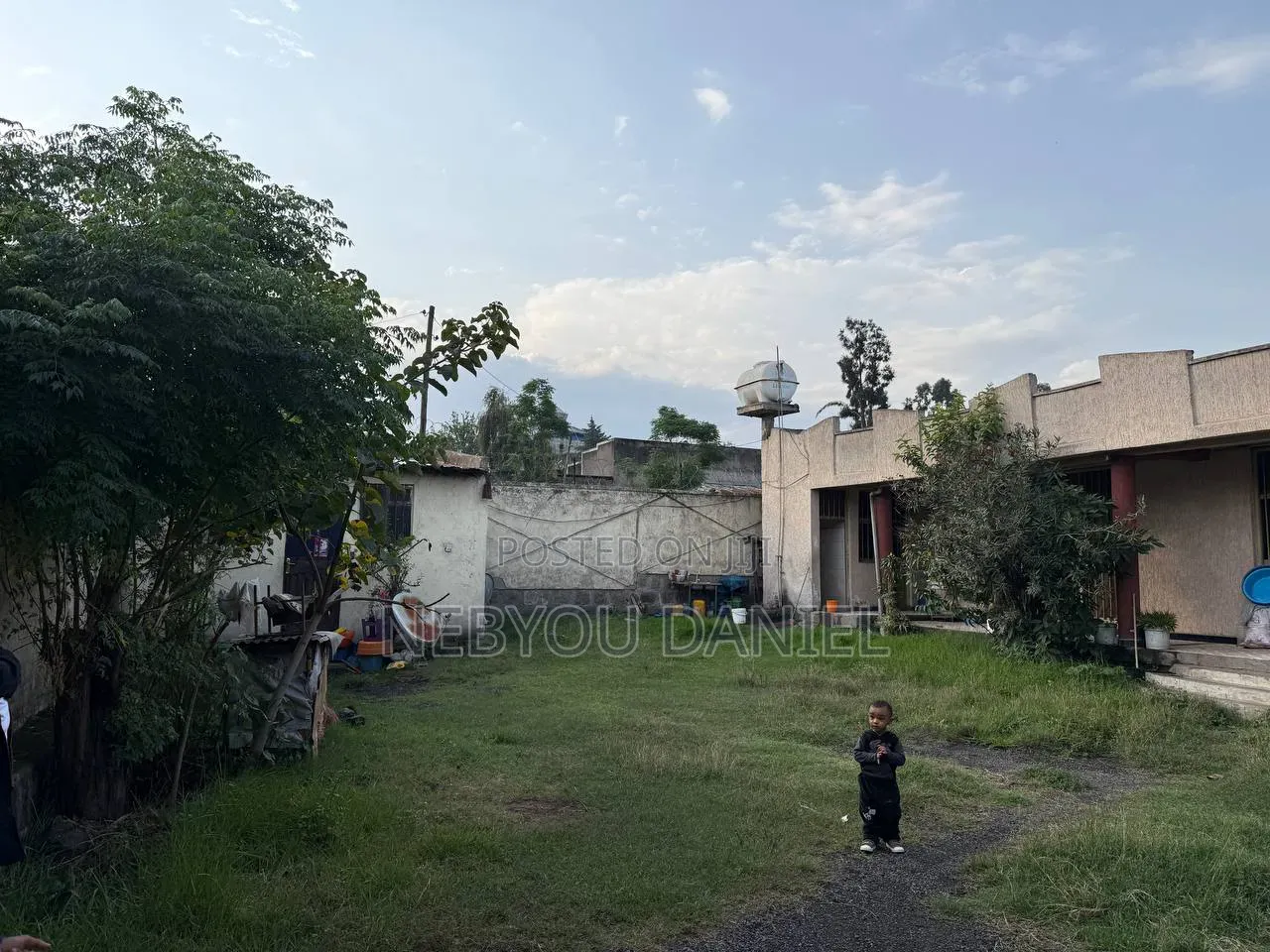 Furnished 7bdrm House in Akaky Kaliti for sale