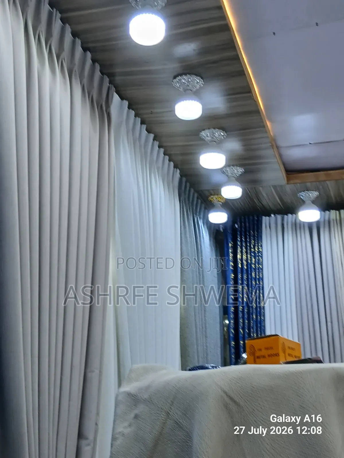 Ashrfe Curtain
